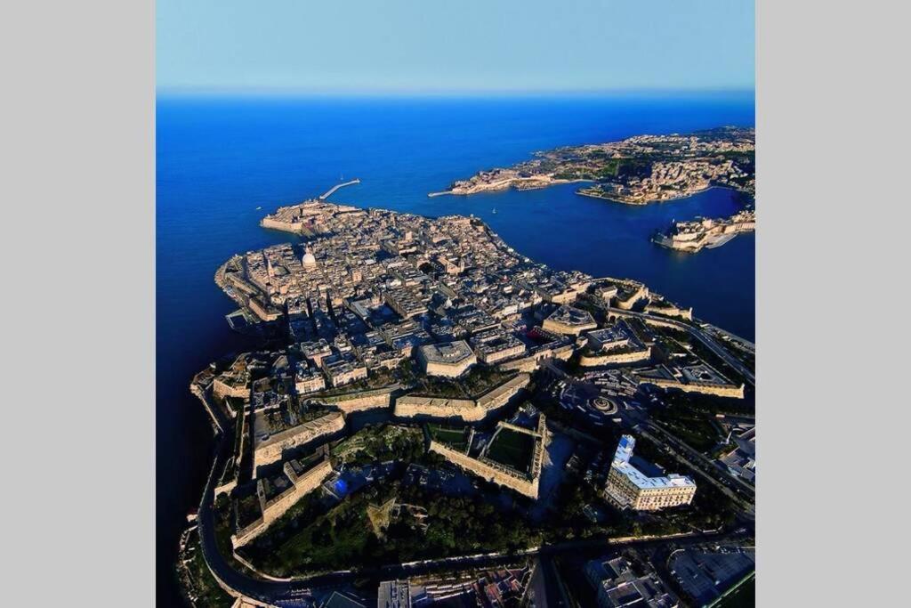 Valletta Art House - Retro Bordello Экстерьер фото